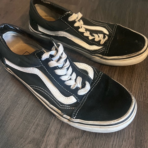 Used Old Skool Vans - Picture 3 of 4